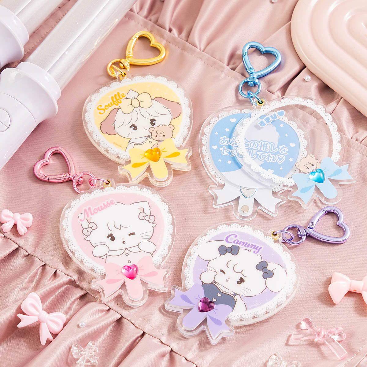 Lil ala mode うちわ型♡スライドフォトキーホルダー（スフレ）