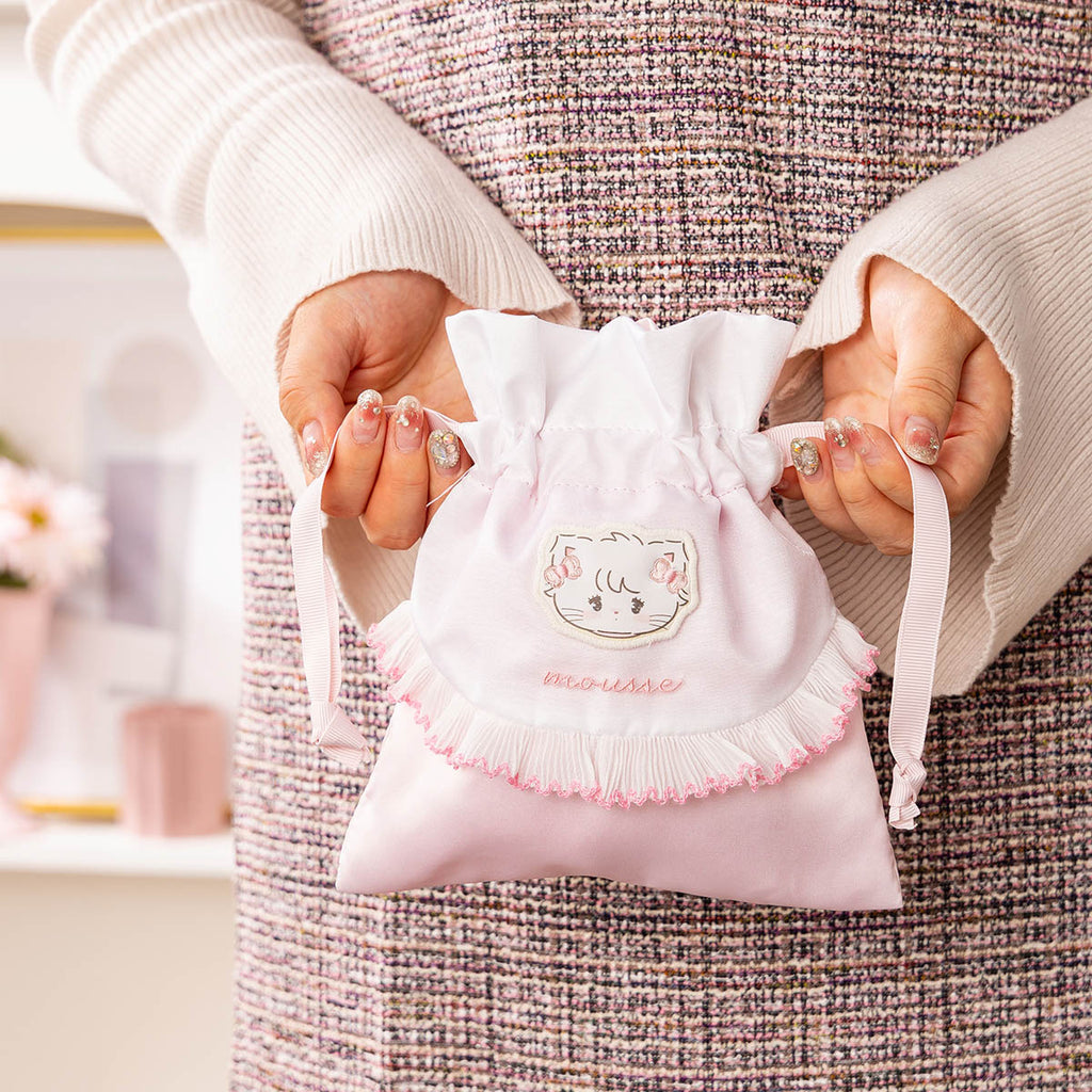 Lil ala mode ほどよいサイズのレース付き巾着（ムース）