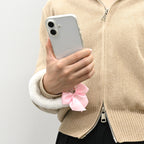 Lil ala mode マルチリングプラスファーハンドストラップ（ムース）