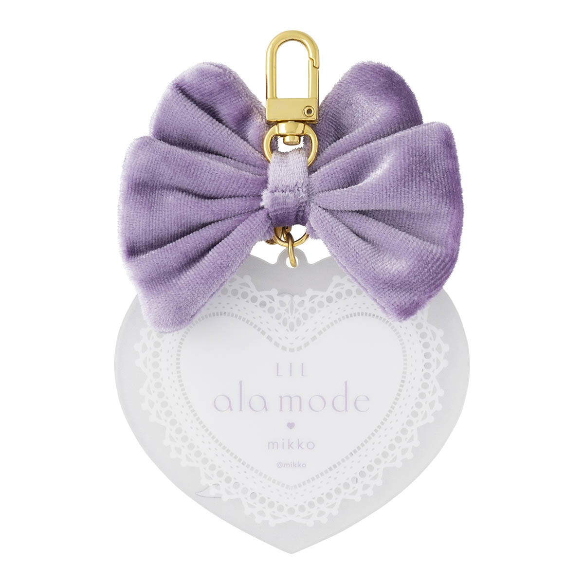 Lil ala mode ベロアリボン付きアクリルキーホルダー（キャミー）