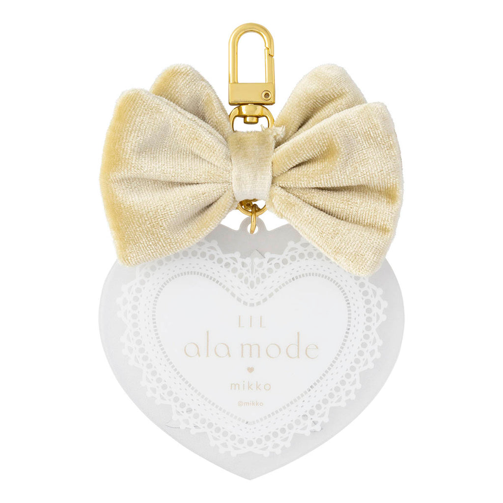 Lil ala mode ベロアリボン付きアクリルキーホルダー（スフレ）