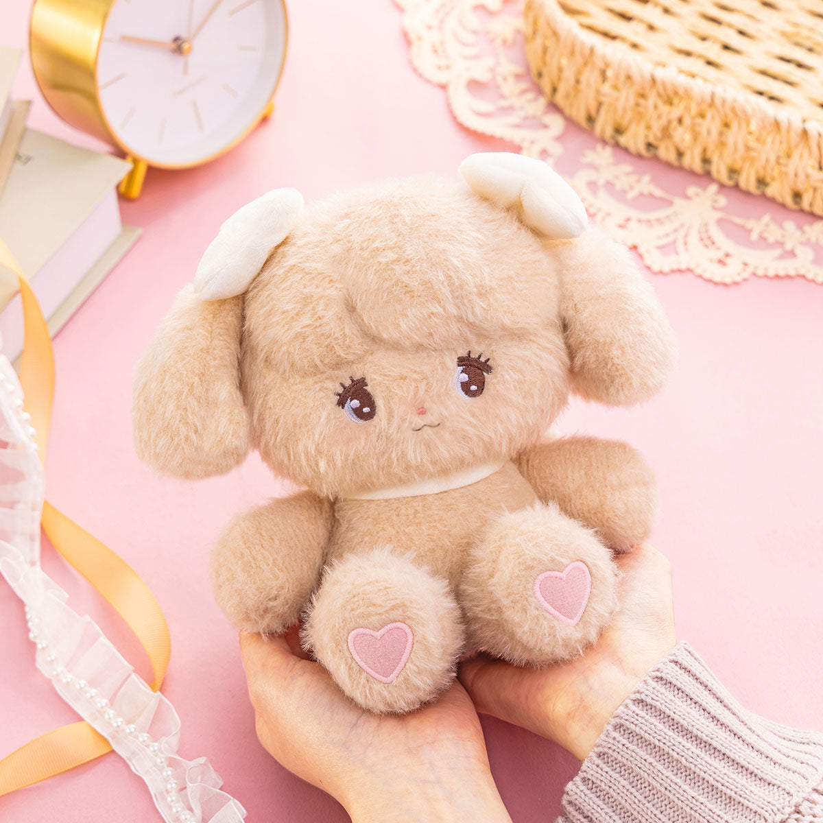 Lil ala mode おすわりぬいぐるみ（ナッツ）