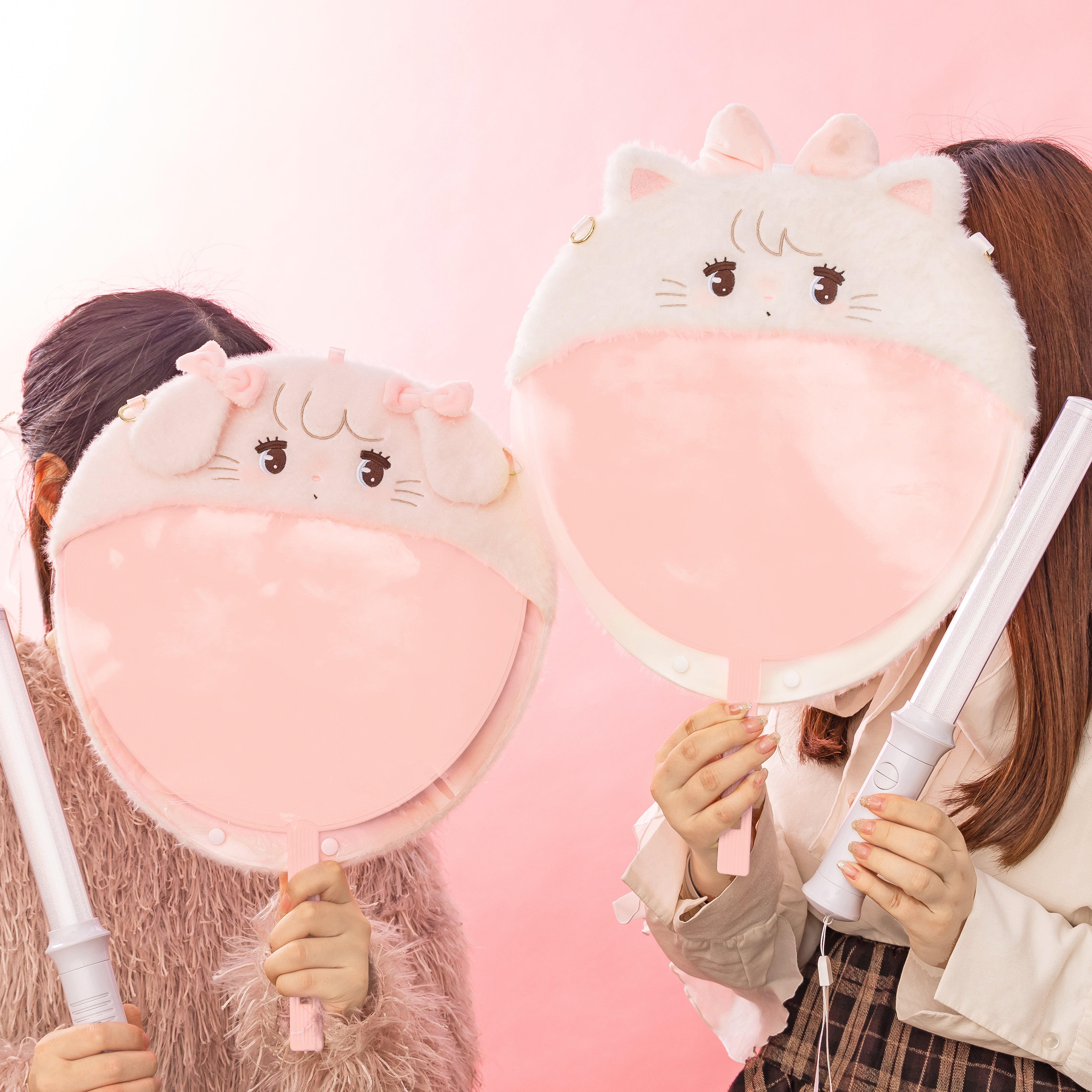 シウォン　うちわケース　ぬいぐるみキーホルダー　ファンライトアクセサリー Lil ala mode ぬいぐるみうちわケース（キャミー） – Lil ala mode store