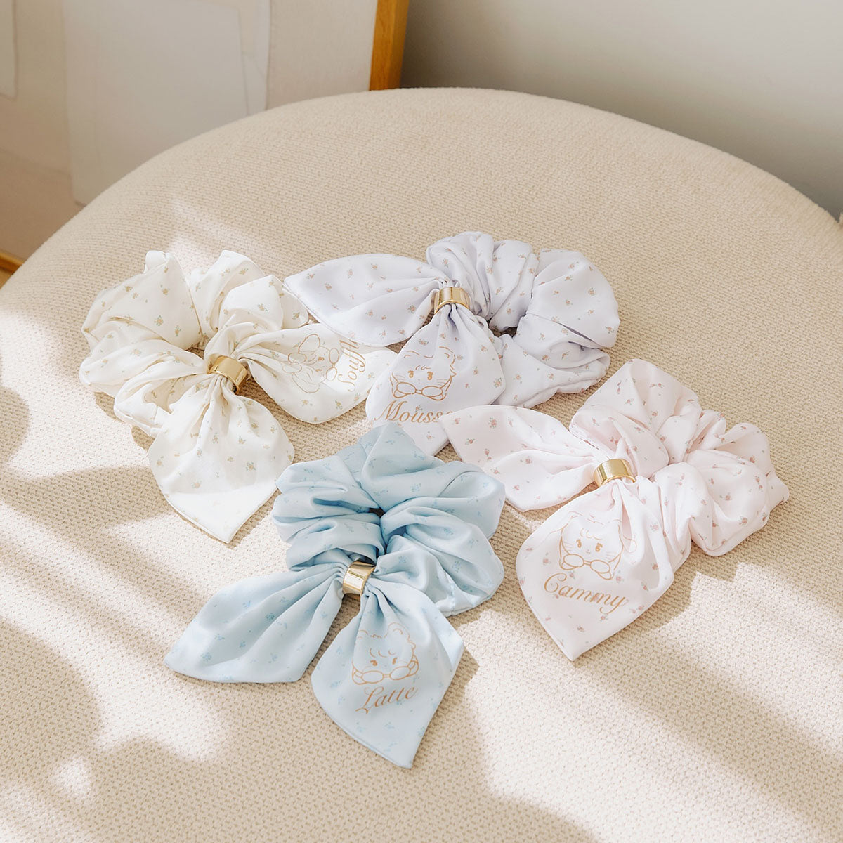 Lil ala mode シュシュ Bloom ムース ホワイト – Lil ala mode store